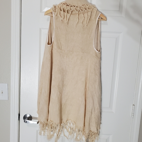 NWT Nude Fringe Vest - Picture 2 of 7